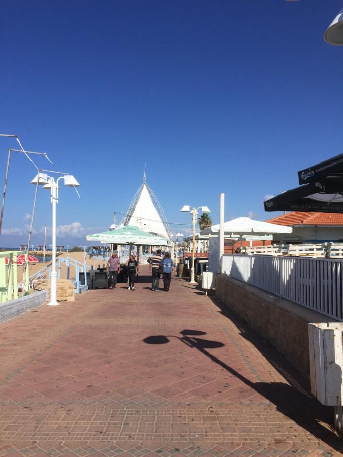 Sycamore On The Beach نهاريّا المظهر الخارجي الصورة